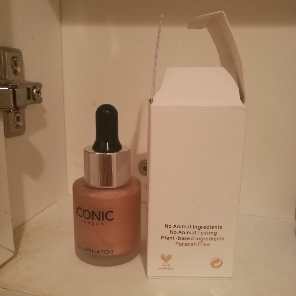 Illuminator new in a box